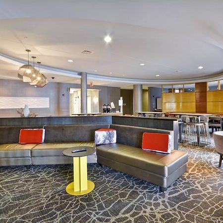 Springhill Suites Lexington Near The University Of Kentucky Bagian luar foto