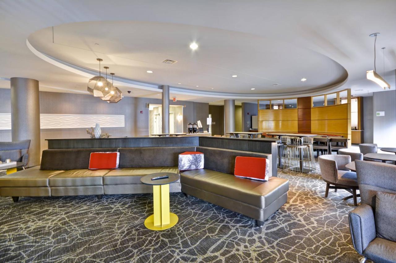 Springhill Suites Lexington Near The University Of Kentucky Bagian luar foto