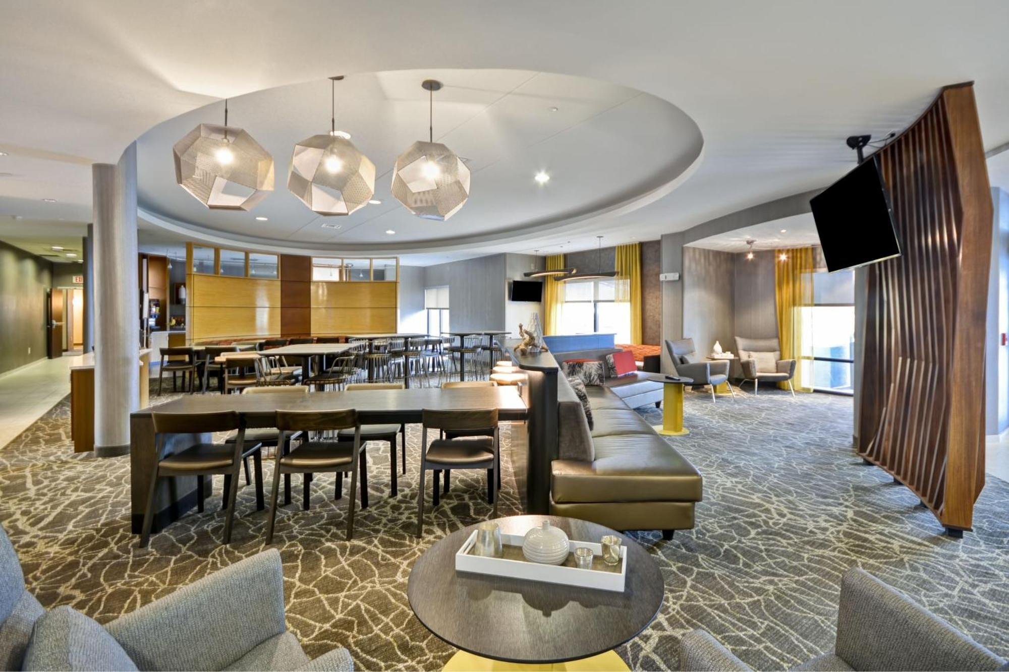 Springhill Suites Lexington Near The University Of Kentucky Bagian luar foto