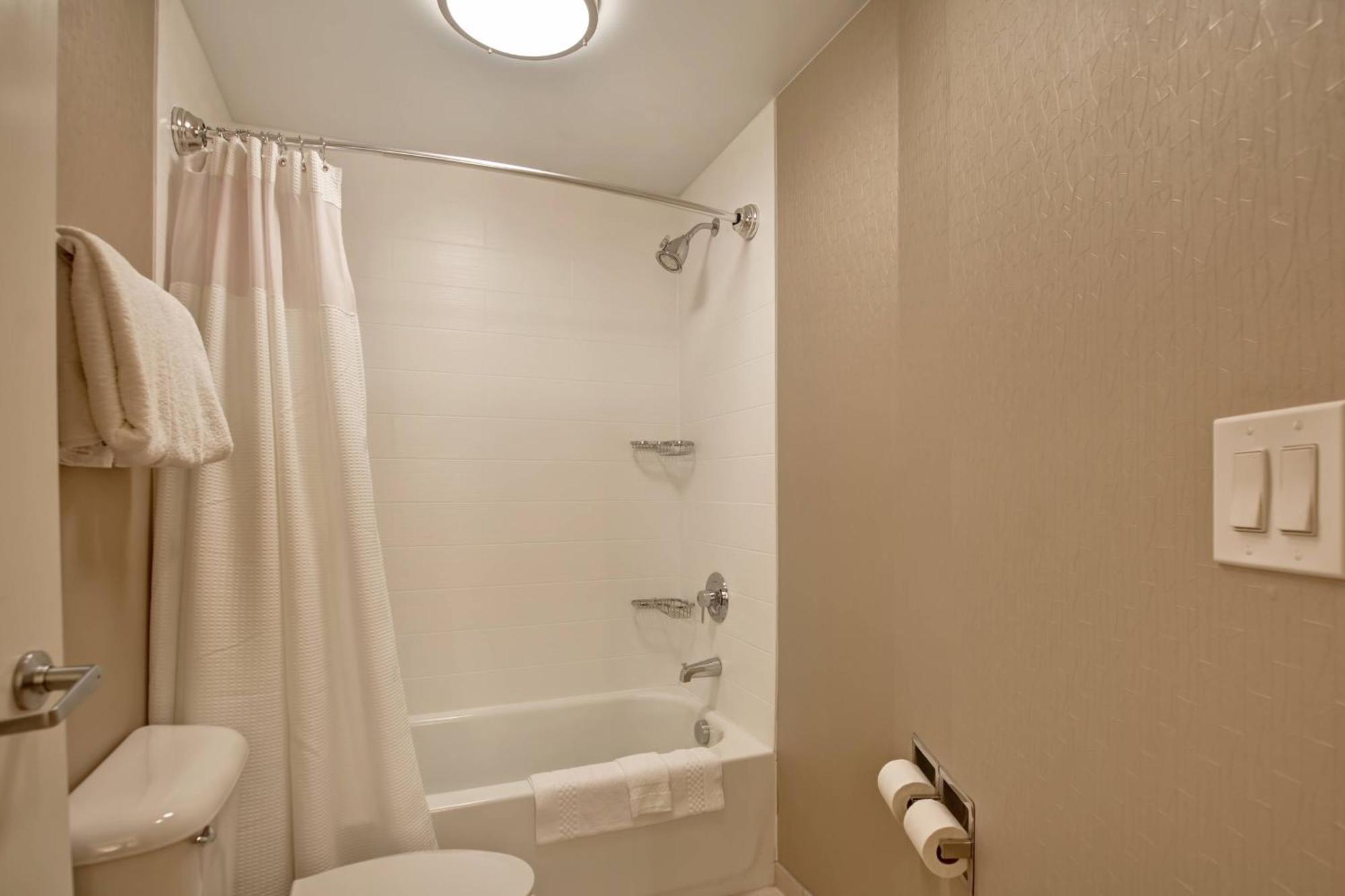 Springhill Suites Lexington Near The University Of Kentucky Bagian luar foto