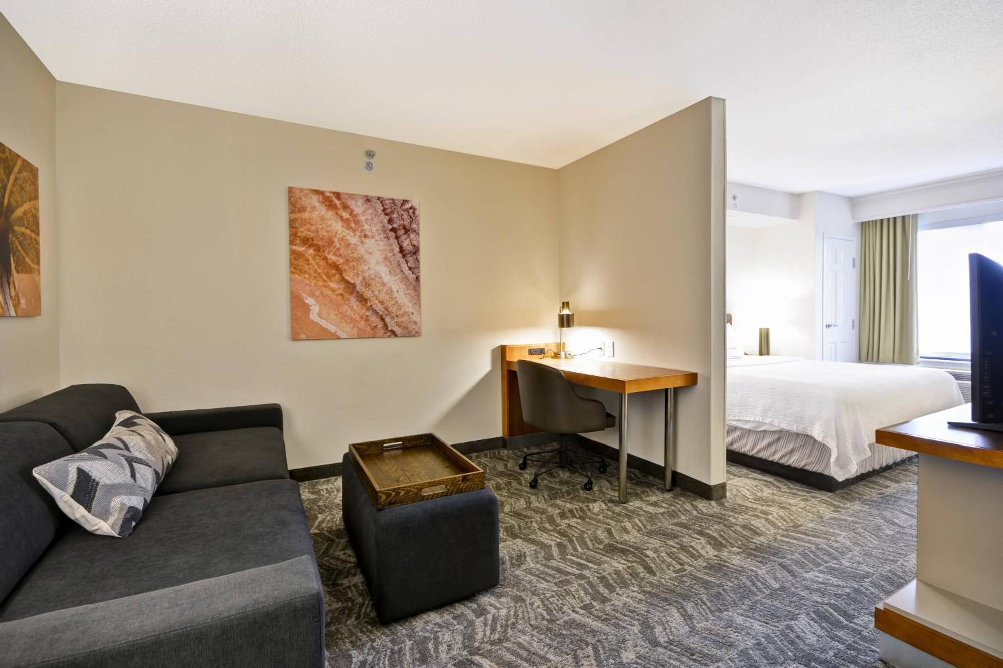 Springhill Suites Lexington Near The University Of Kentucky Bagian luar foto