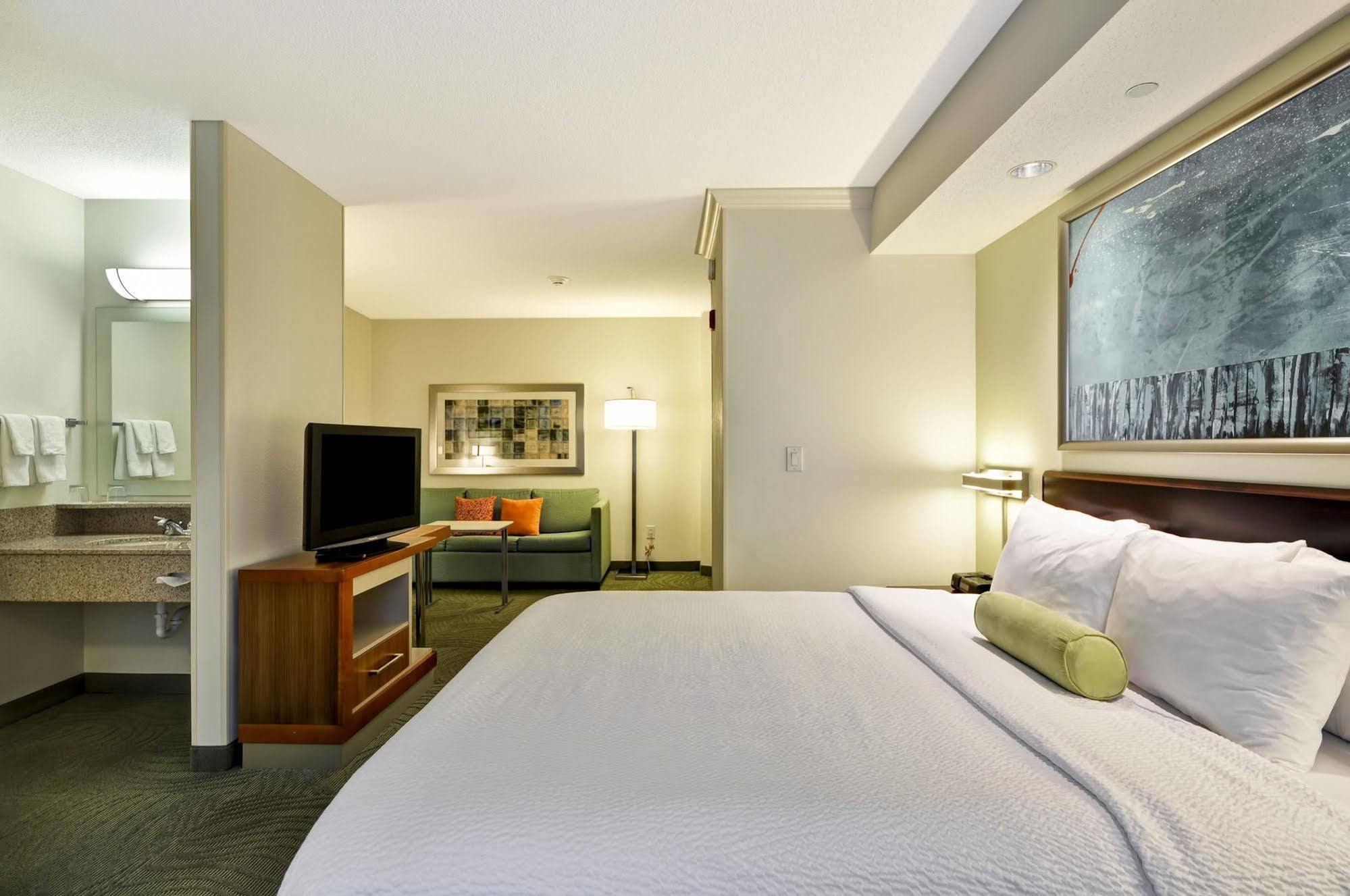Springhill Suites Lexington Near The University Of Kentucky Bagian luar foto