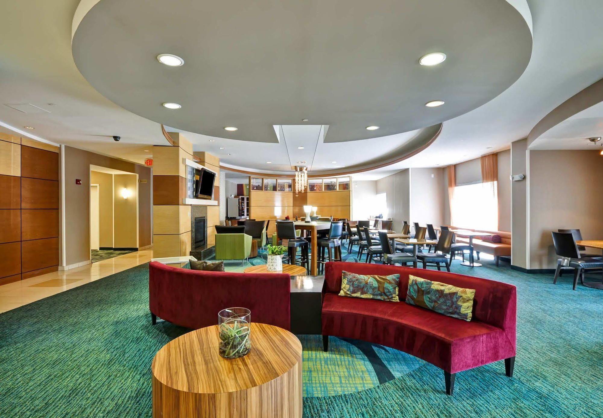 Springhill Suites Lexington Near The University Of Kentucky Bagian luar foto