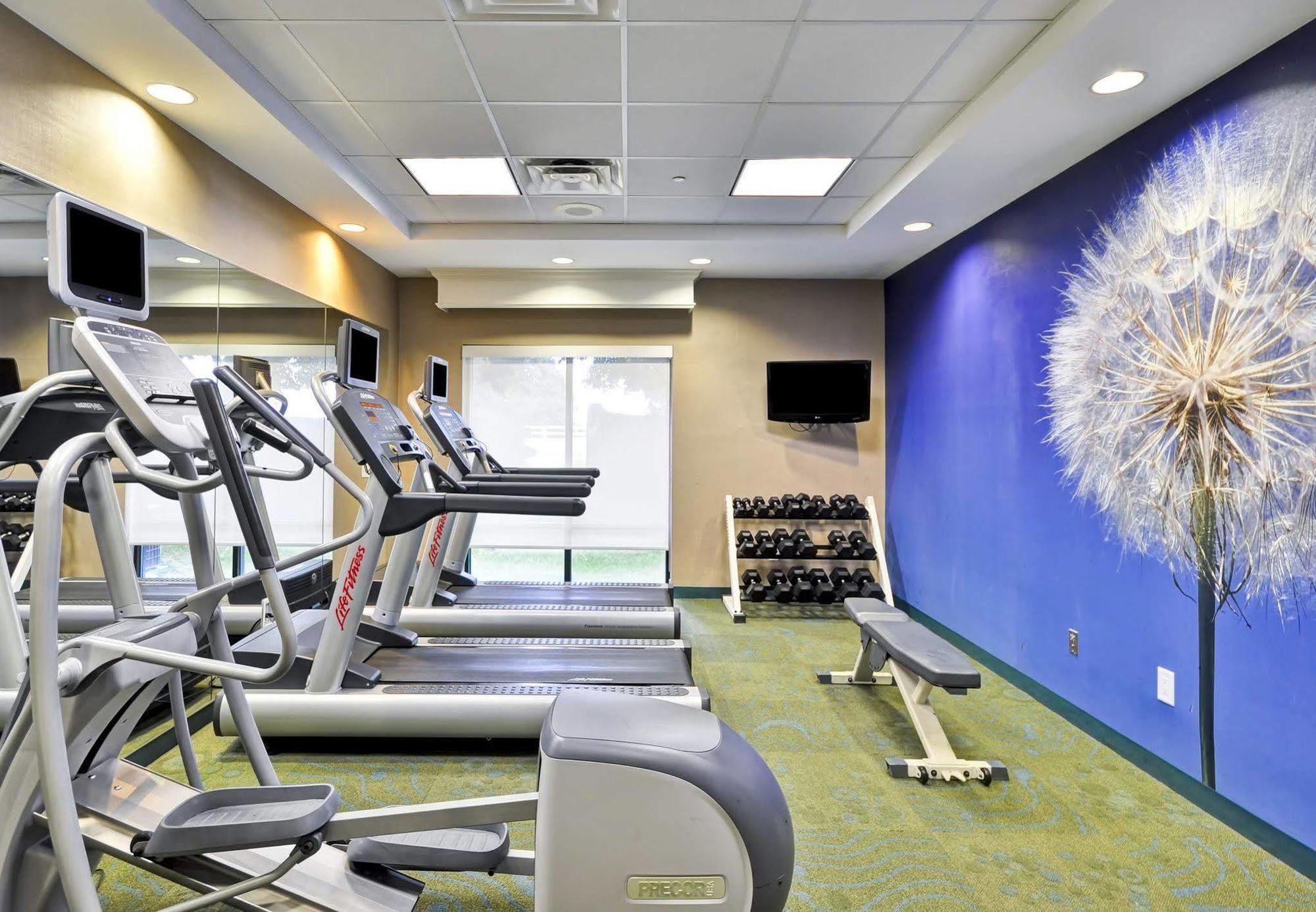 Springhill Suites Lexington Near The University Of Kentucky Bagian luar foto