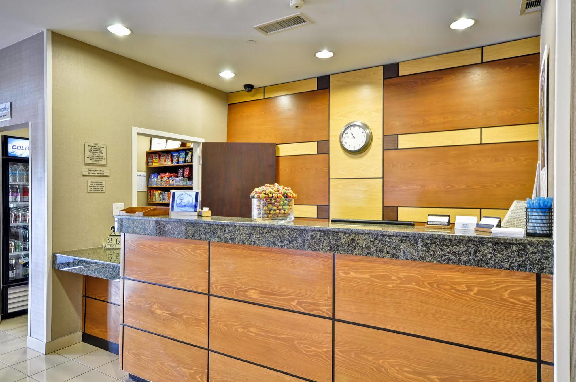 Springhill Suites Lexington Near The University Of Kentucky Bagian luar foto